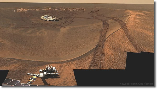 Марс. Eagle Crater. Снимок марсохода Opportunity (2004).